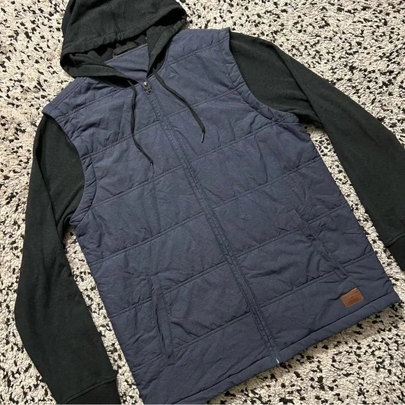 Travis Mathew Scavenger Hooded Golf Vest Jacket Navy Blue Grey Men’s Size Large - Picture 3 of 16